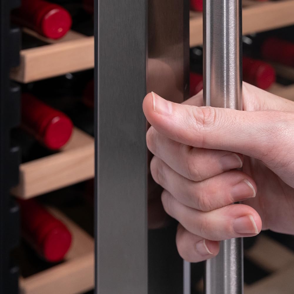 Cecotec Vinoteca Bolero GrandSommelier 34030 Inox Compressor, 34 Botellas, 80 L, Enfriamiento por Compresor, Temperatura 5-18 °C, Control Táctil, Display y Luz LED Interior