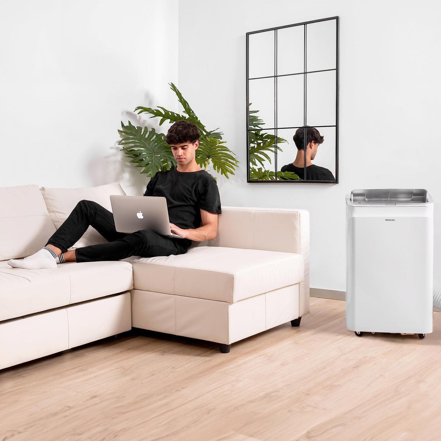 **Cecotec Aire Acondicionado Portátil ForceClima 12600 Heating, 12000 BTU, con Mando a Distancia y Bomba de Calor, Pantalla LED, 5 Modos, Función Deshumidificación, Cobertura 26-28 m²**