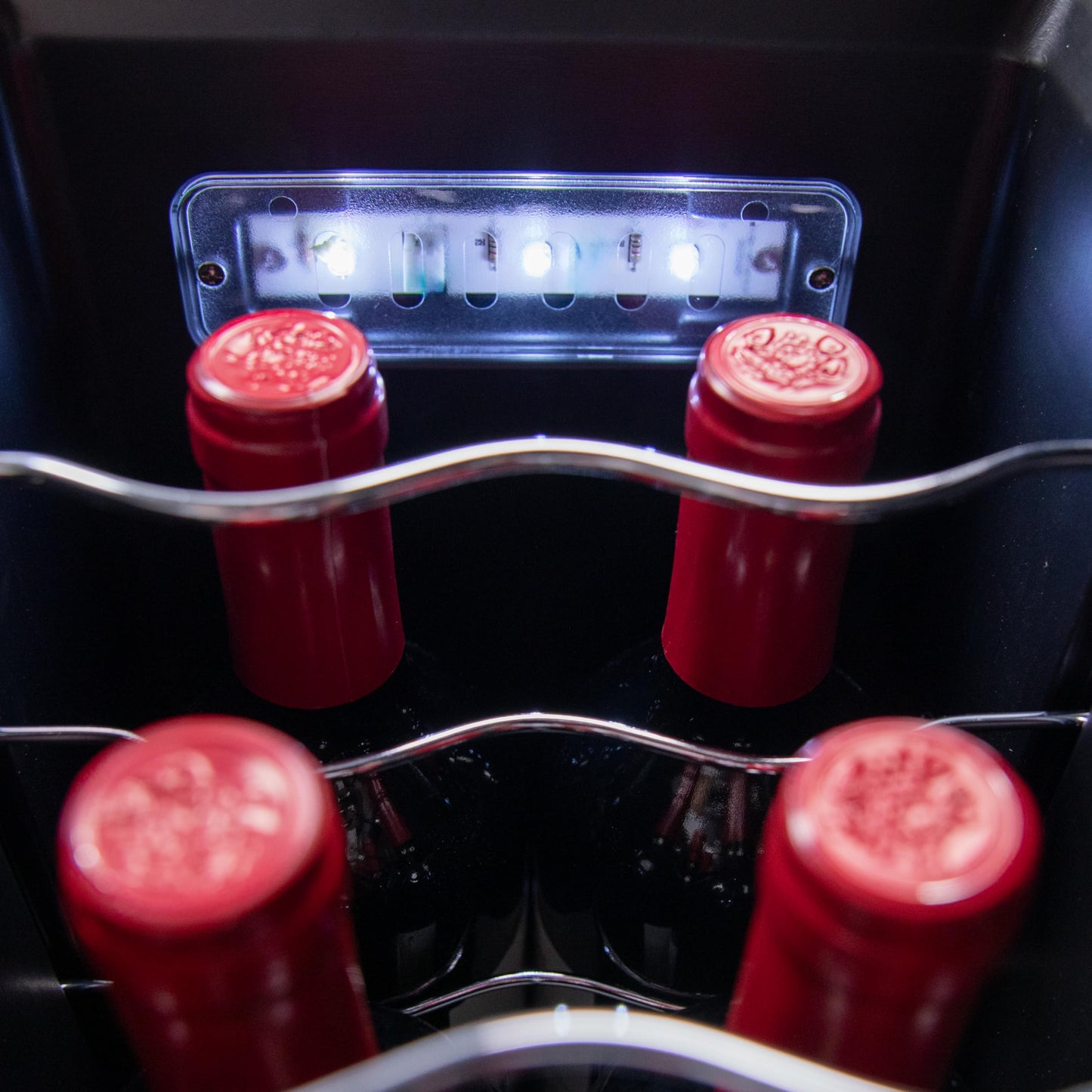 Cecotec Vinoteca Bolero GrandSommelier 1250 CoolCrystal Compressor, 12 Botellas, Libre Instalación, Temperatura Ajustable 8-18 °C, Panel Táctil y Luz LED